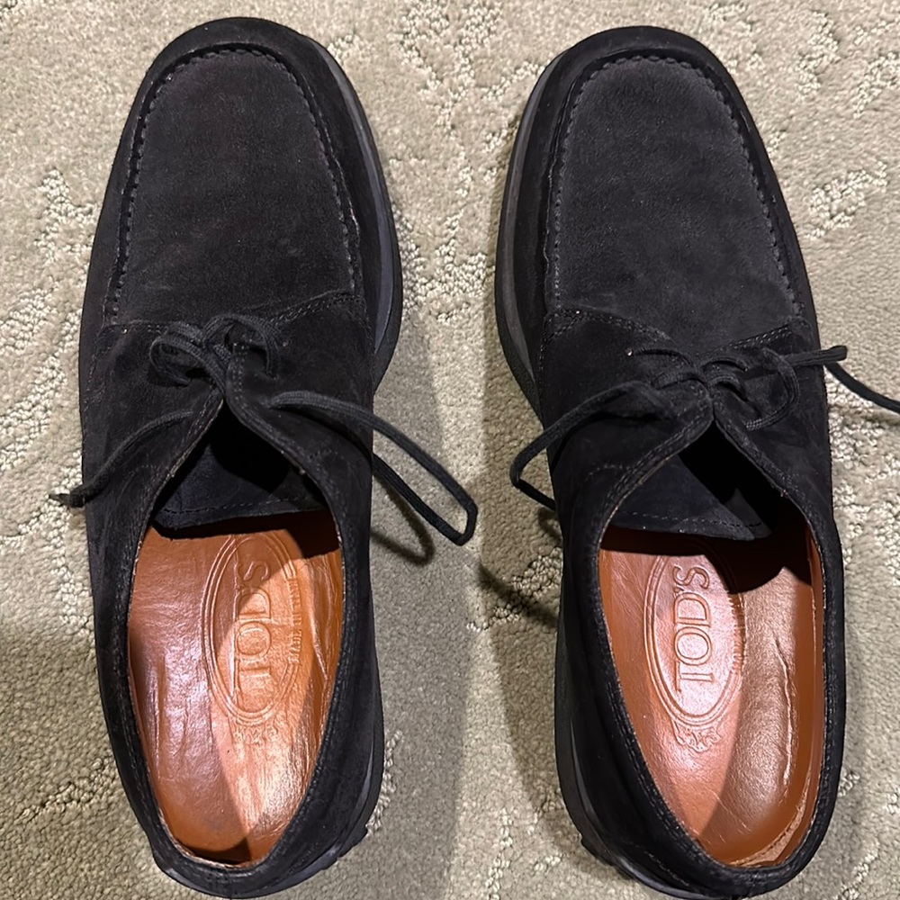 Tod’s men’s black suede lace up shoes 7.5
